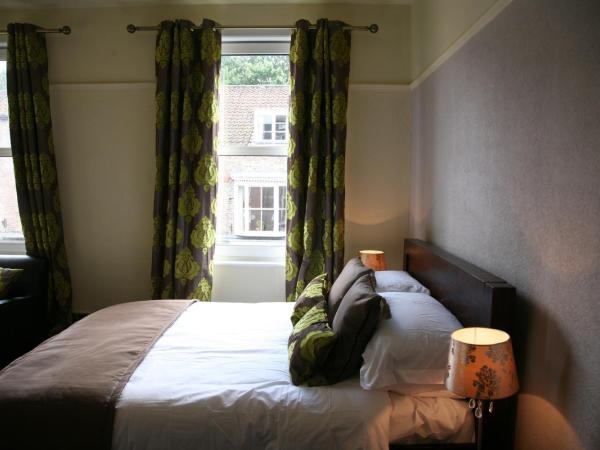 Gillygate Guest House : photo 5 de la chambre chambre double supérieure