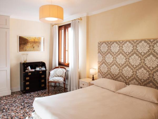 Hotel Agli Alboretti : photo 1 de la chambre chambre double ou lits jumeaux