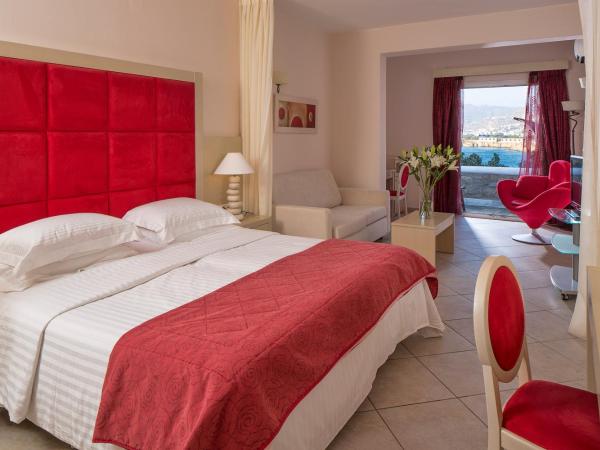 Grand Beach Hotel : photo 1 de la chambre suite junior