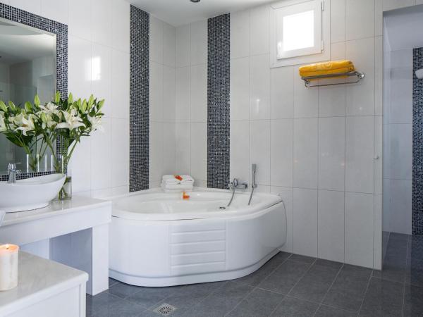 Grand Beach Hotel : photo 7 de la chambre suite exécutive avec piscine privée