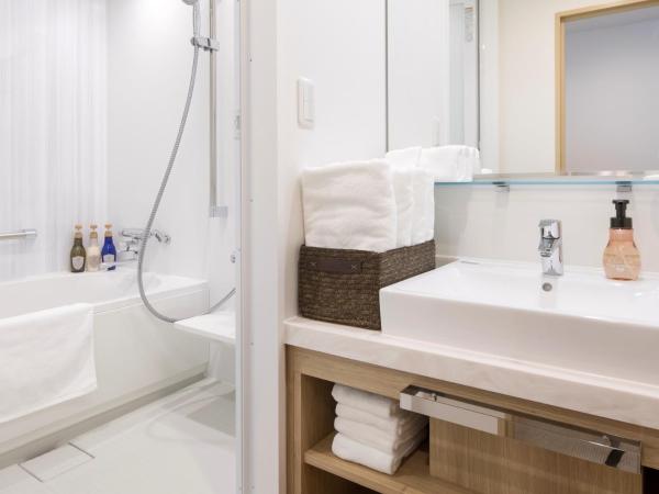 Art Hotel Osaka Bay Tower : photo 4 de la chambre chambre quadruple de luxe - non-fumeurs