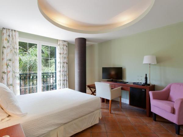 Hotel MR Les Rotes : photo 3 de la chambre chambre double ou lits jumeaux standard