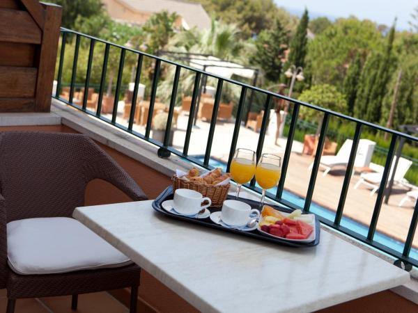 Hotel MR Les Rotes : photo 3 de la chambre chambre double ou lits jumeaux - vue sur mer