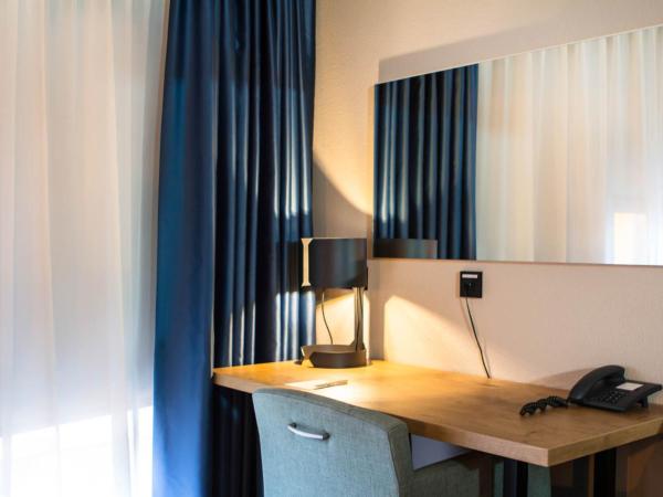 City Hotel Groningen : photo 4 de la chambre chambre double supérieure 