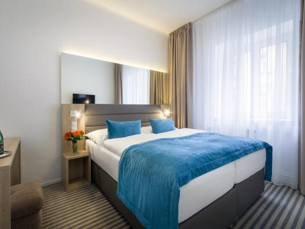 Hotel White Lion : photo 7 de la chambre chambre double