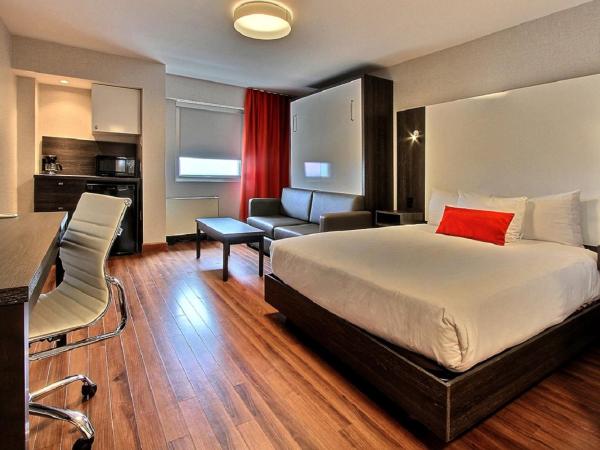 Hotel Classique : photo 2 de la chambre chambre lit queen-size avec lit escamotable