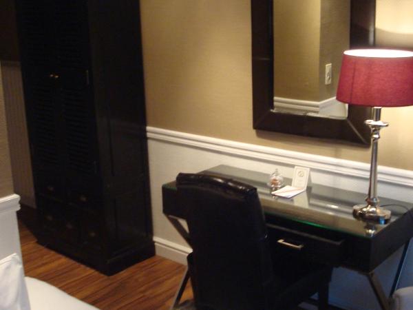 Hotel Sir & Lady Astor : photo 2 de la chambre chambre simple Économique