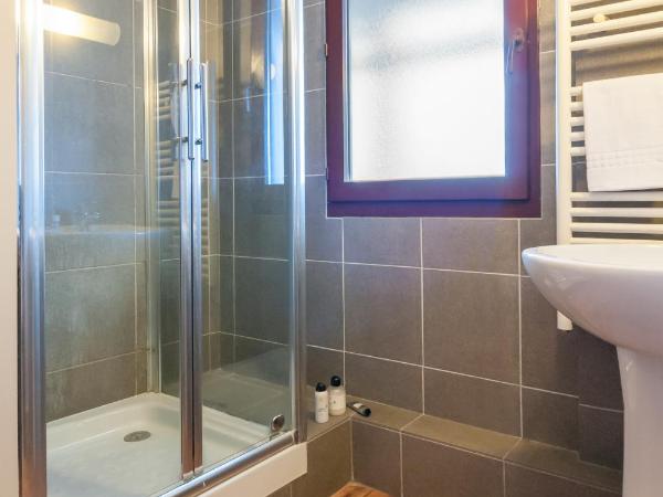 Résidence Pierre & Vacances Les Balcons De Bellevarde : photo 6 de la chambre appartement 2 chambres (6 personnes) - côté sud