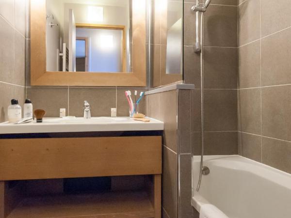 Résidence Pierre & Vacances Les Balcons De Bellevarde : photo 4 de la chambre appartement 1 chambre (4 personnes) - côté sud