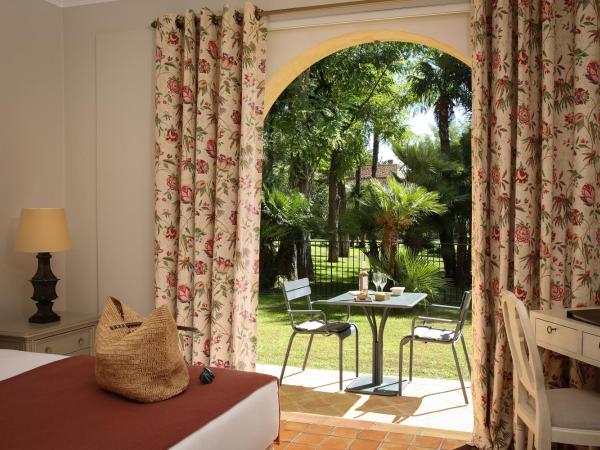 Château de Valmer : photo 2 de la chambre chambre double supérieure - vue sur jardin