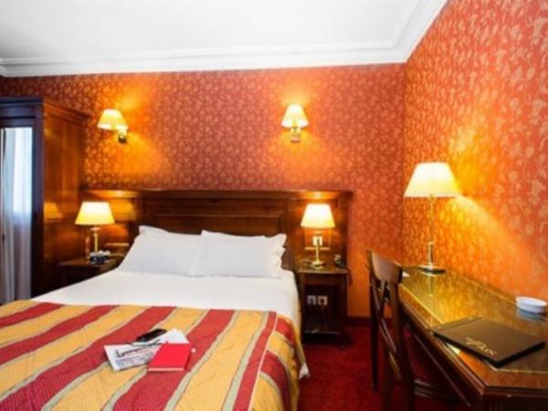Elysees Niel Hotel : photo 2 de la chambre chambre familiale