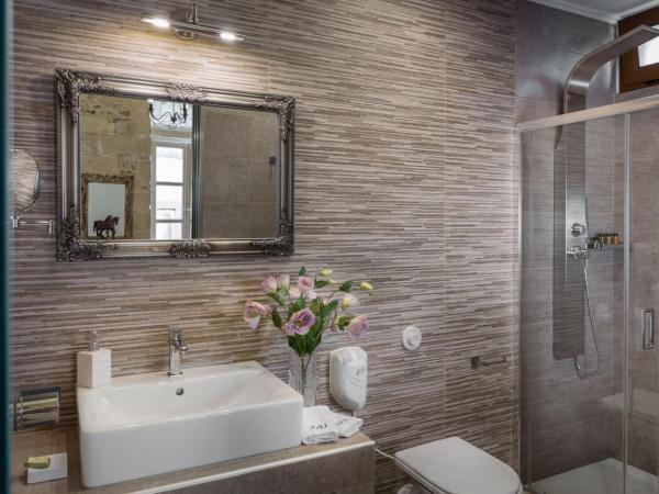 Avli Lounge Apartments : photo 1 de la chambre chambre double supérieure