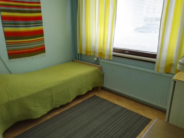 Guesthouse Outa : photo 4 de la chambre chambre simple avec salle de bains commune