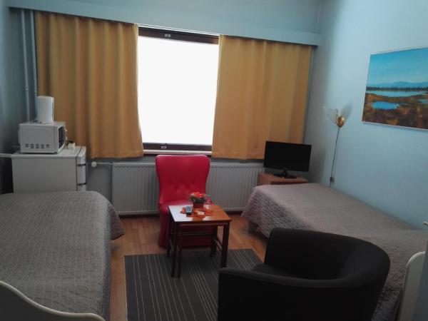 Guesthouse Outa : photo 3 de la chambre chambre lits jumeaux avec toilettes communes