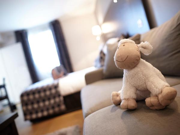 Seven Urban Suites Nantes Centre : photo 4 de la chambre chambre familiale