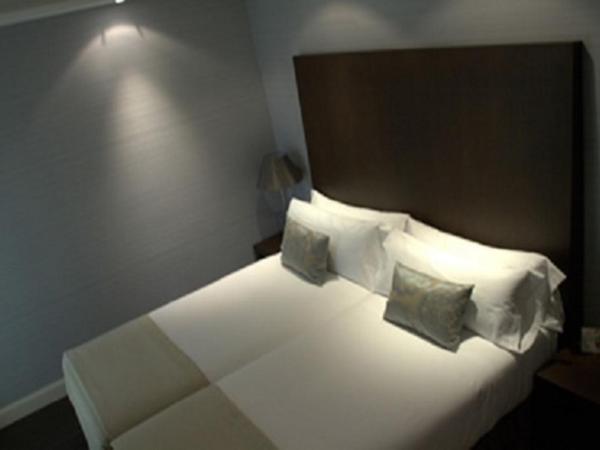 Hotel Ramblas Internacional : photo 4 de la chambre chambre lits jumeaux confort cool