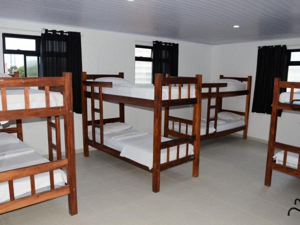 Hotel Don Juan : photo 1 de la chambre lit dans dortoir mixte de 8 lits 