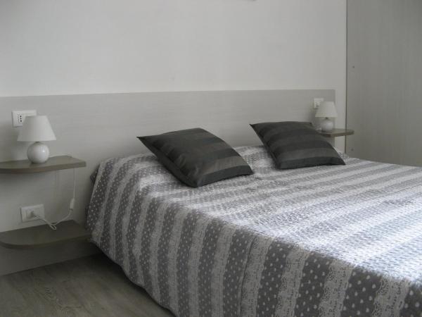 Venice Home : photo 4 de la chambre chambre double - vue sur jardin