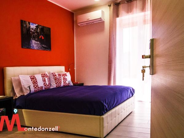 Montedonzelli B&B : photo 3 de la chambre chambre double confort avec balcon