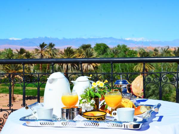 Riad Chay & Boutique : photo 7 de la chambre chambre double deluxe avec balcon