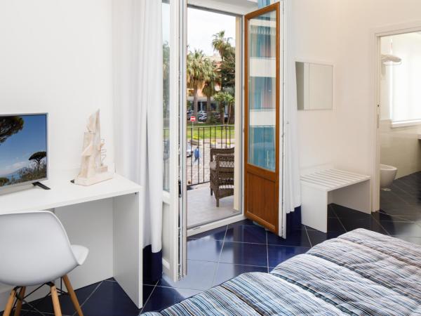 Hotel Nice : photo 7 de la chambre chambre deluxe double ou lits jumeaux