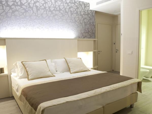 L'Hotel : photo 3 de la chambre chambre double ou lits jumeaux standard
