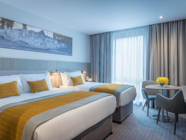 Maldron Hotel Kevin Street, Dublin City : photo 4 de la chambre chambre avec lit double et lit simple