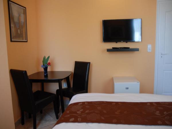 Joy Guesthouse : photo 3 de la chambre grande chambre double 