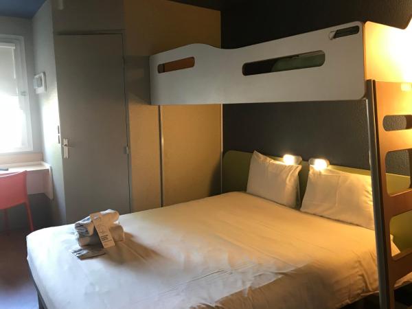 ibis budget Arles Sud Fourchon : photo 2 de la chambre chambre double avec lit superposé
