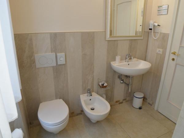 Dimora Salviati : photo 5 de la chambre chambre double ou lits jumeaux supérieure