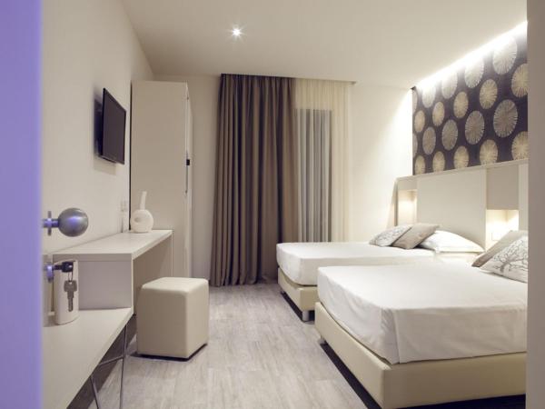 L'Hotel : photo 1 de la chambre chambre quadruple supérieure