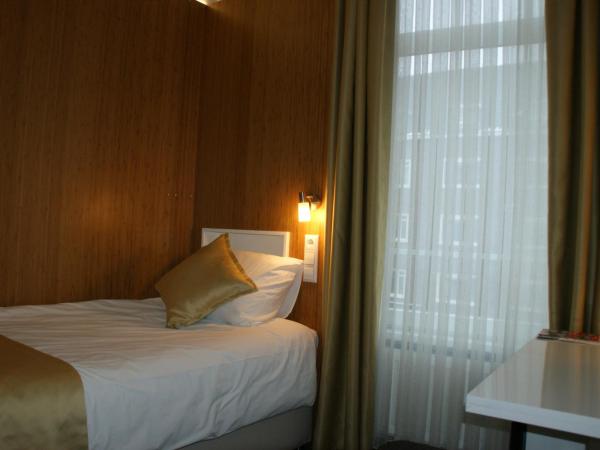 Hotel Larende : photo 3 de la chambre chambre simple standard