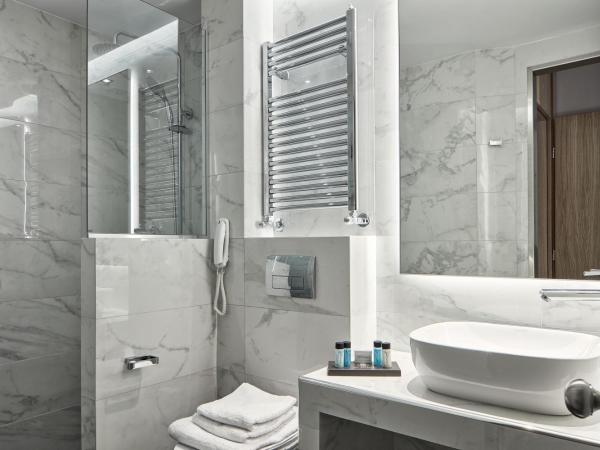 Antigon Urban Chic Hotel, Thessaloniki : photo 4 de la chambre chambre double confort - vue sur ville