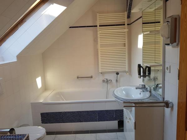 Gasthaus Hannover : photo 3 de la chambre chambre double standard