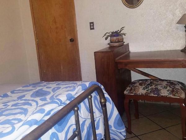 C huespedes Sn Angel Home - confirme reservacion al telefono siempre - : photo 10 de la chambre chambre deluxe double ou lits jumeaux