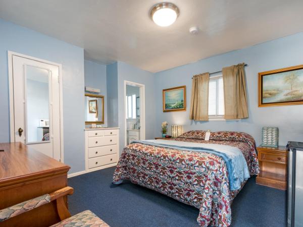 Wilshire Motel : photo 2 de la chambre chambre lit queen-size 