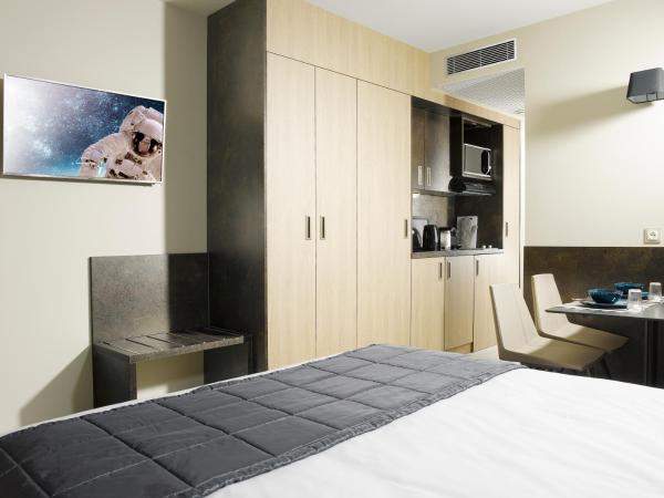 One Loft Appart : photo 3 de la chambre appartement avec terrasse - lit double