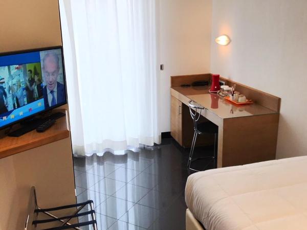 Hotel Derby : photo 5 de la chambre chambre simple supérieure