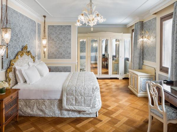 Baglioni Hotel Luna - The Leading Hotels of the World : photo 5 de la chambre suite junior