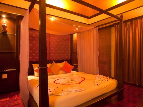Khaolak Palm Beach Resort : photo 7 de la chambre villa de luxe avec bain à remous