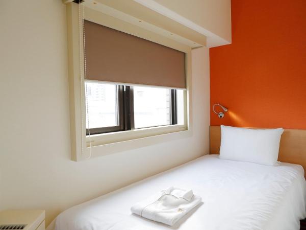 the b sangenjaya : photo 6 de la chambre chambre simple - non-fumeurs