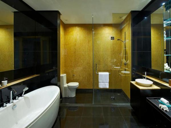 E&O Residences Kuala Lumpur : photo 5 de la chambre suite 2 chambres - Étage supérieur - vue sur tour kl