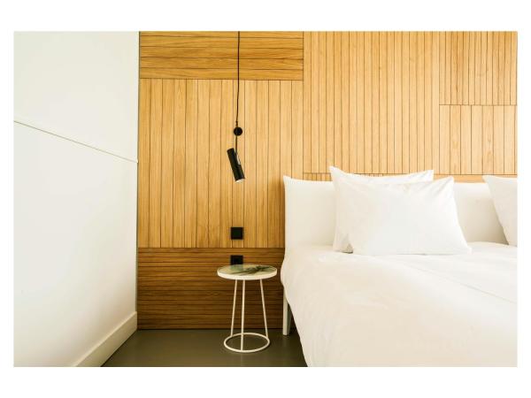 Conscious Hotel Westerpark : photo 5 de la chambre chambre lit king-size double super