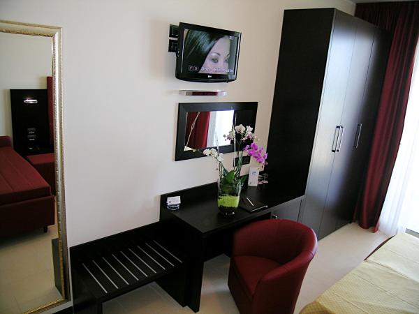 Terminal Palace & SPA : photo 8 de la chambre chambre familiale supérieure avec accès au spa - vue sur mer