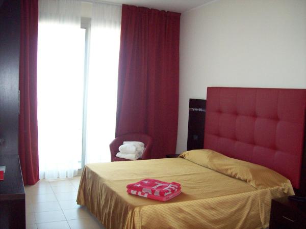 Terminal Palace & SPA : photo 9 de la chambre chambre double supérieure avec accès au spa - vue sur mer