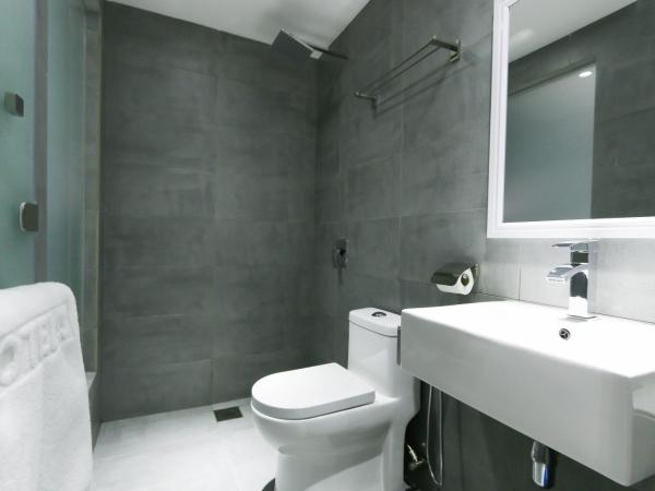 Hotel 99 Sri Petaling (Bukit Jalil) : photo 4 de la chambre chambre standard lit queen-size