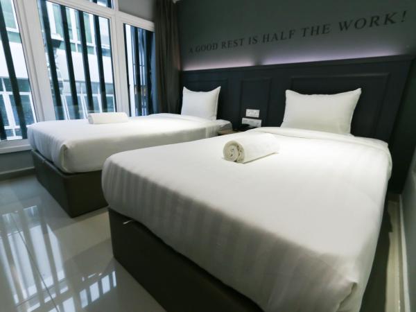 Hotel 99 Sri Petaling (Bukit Jalil) : photo 2 de la chambre chambre lits jumeaux avec vue