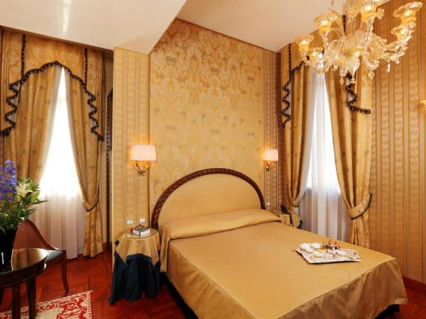 Hotel Palazzo Stern : photo 4 de la chambre chambre double deluxe