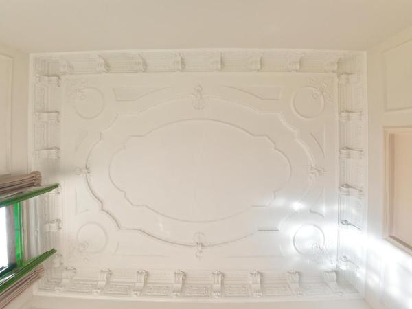 Mihlton Barcelona Boutique B&B : photo 6 de la chambre chambre triple avec salle de bains privative séparée et balcon