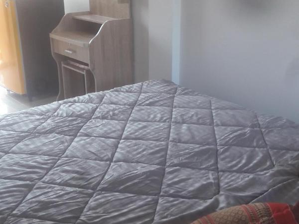 Chom Chan Guesthouse & Hostel : photo 5 de la chambre chambre lit queen-size avec balcon